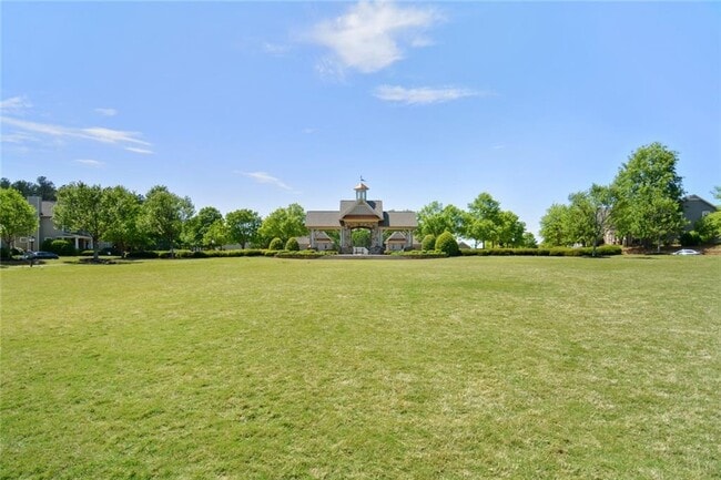 Building Photo - 740 Village Field Ct NW