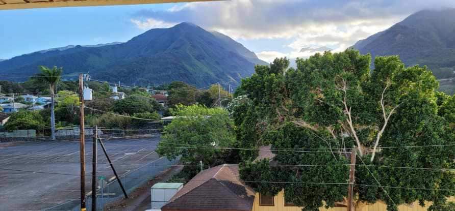 Building Photo - 2180 W Vineyard St