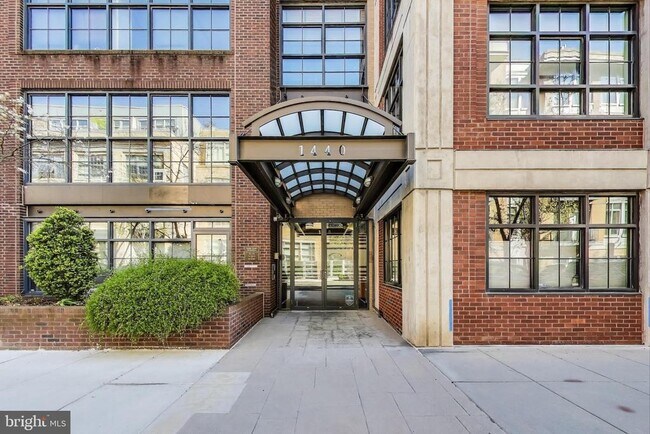 Building Photo - 1440 Church St NW