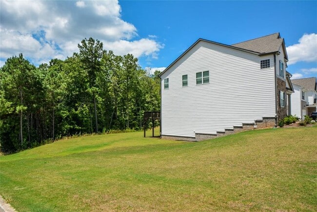 Building Photo - 331 Belmont Dr