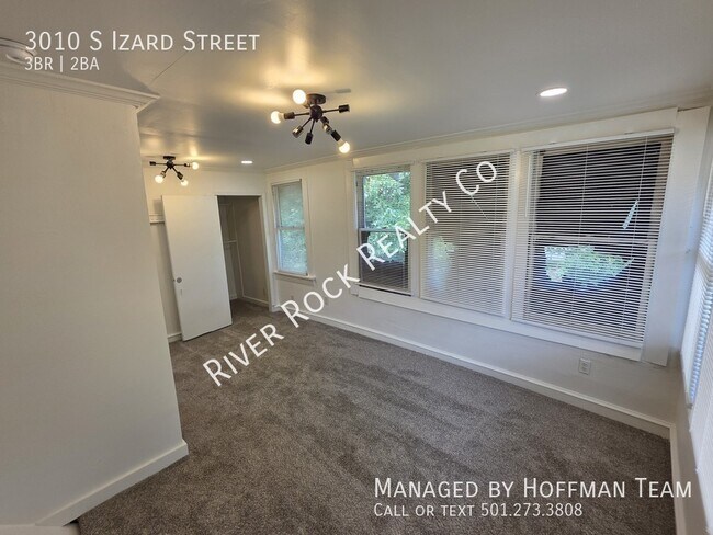 Building Photo - 3010 S Izard St