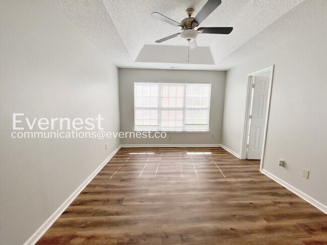 Building Photo - 4588 Lands End Ct SW