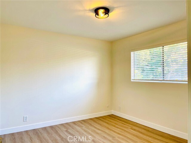 Building Photo - 2728 Crestmoore Pl