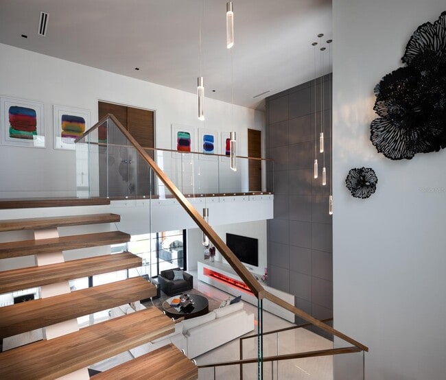 Building Photo - 1221 Richmond Rd