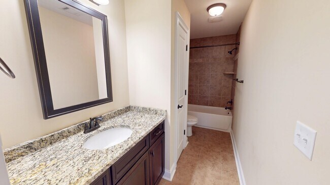 Building Photo - 170 S Charleson Crossing