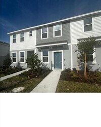 Building Photo - 3184 Skyline Lp