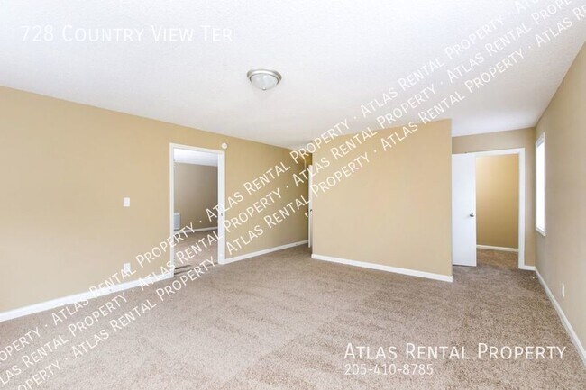 Building Photo - 728 Country View Terrace