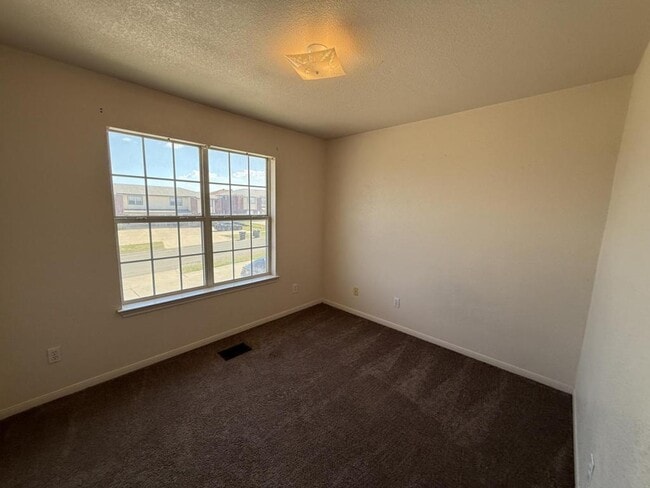 Building Photo - 2811 Cantabrian Dr
