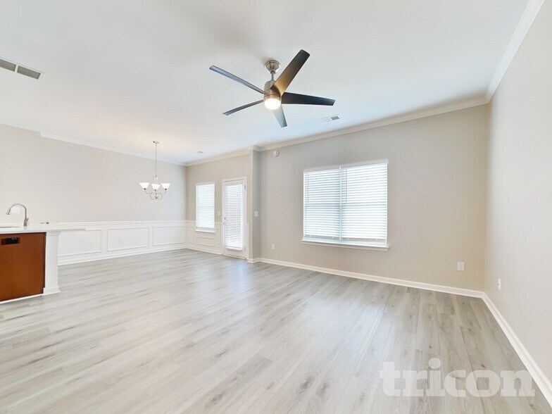 Building Photo - 113 Jaclyn Way