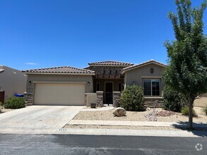Building Photo - Tuscan Style Home