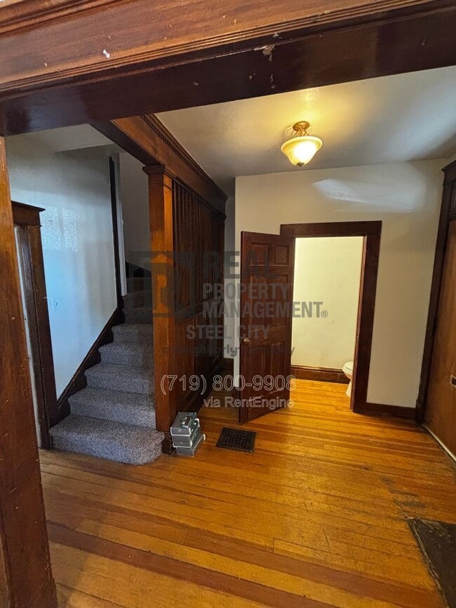 Building Photo - 210 W Evans Ave