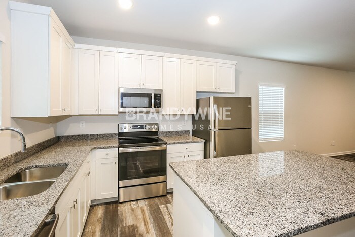 Building Photo - 309 Centre St