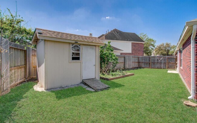 Building Photo - 12223 Ayrshire Pl