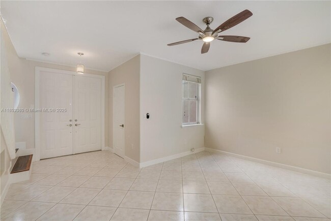 Building Photo - 4882 NW 108th Psge