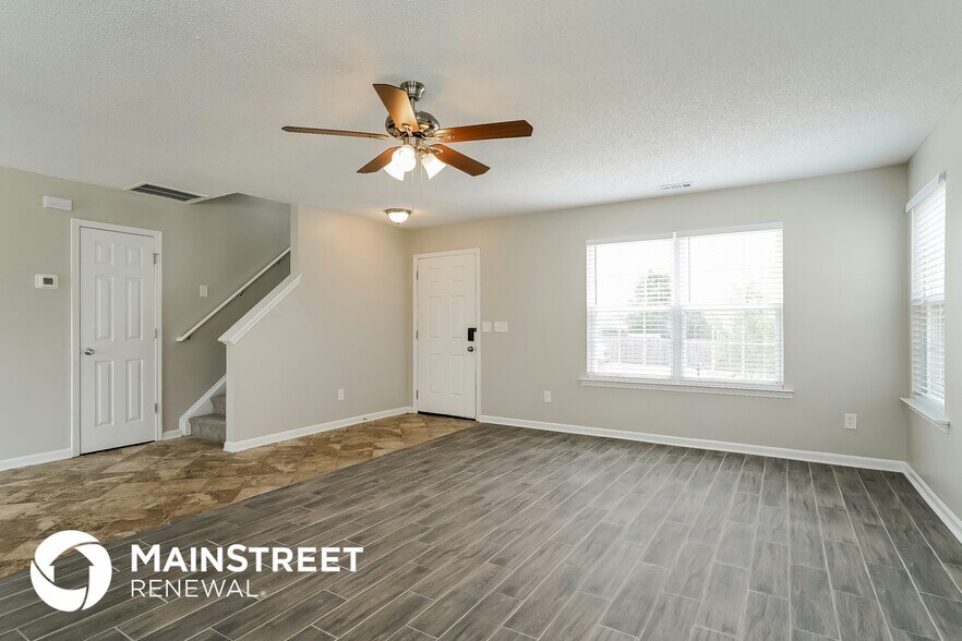 Building Photo - 5924 Roteny Court