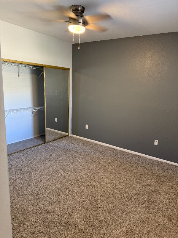 Building Photo - 75 N Valle Verde Dr