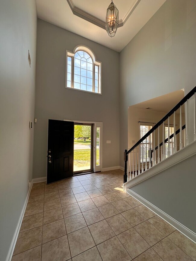 Building Photo - Elegant 4BR Home with Soaring Ceilings in The Reserve at Glenmary