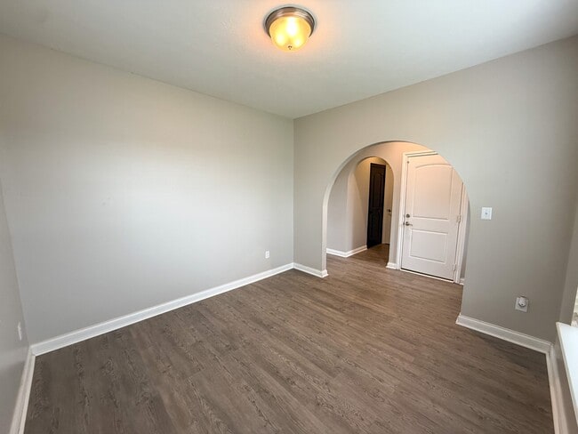Building Photo - 8836 Kipling Dr
