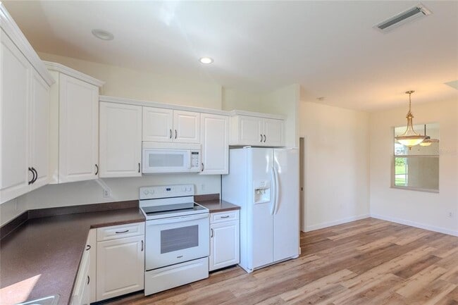 Building Photo - 25206 Nocturne Ln