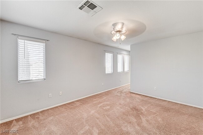Building Photo - 10425 MIHELA Ave