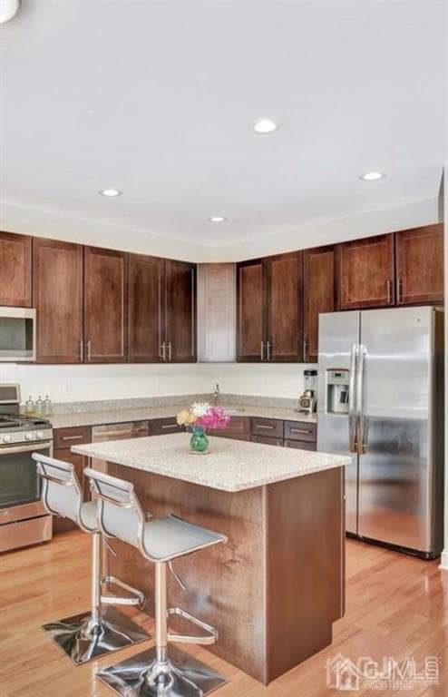 Building Photo - 3 McCormick Ave N