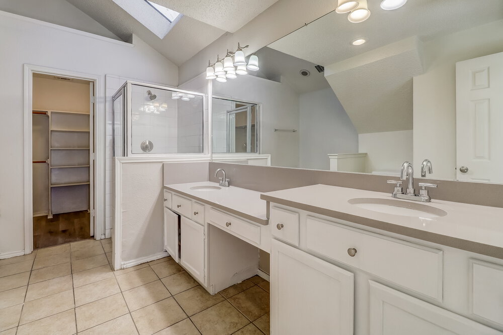 Building Photo - 1511 Springwood Dr