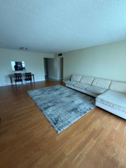 Building Photo - 319 NE 14th Ave