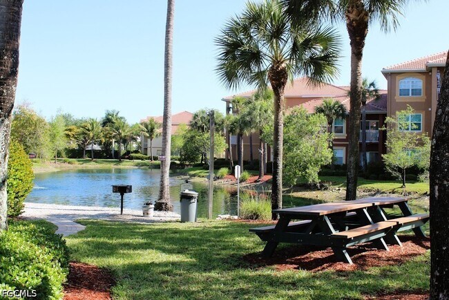 Building Photo - 15605 Ocean Walk Circle