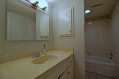 Building Photo - 6552 N Meridian Ave