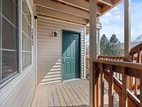 Building Photo - Well Maintained 2-Bed, 2-Bath Condo in Prime Location Near CSU!