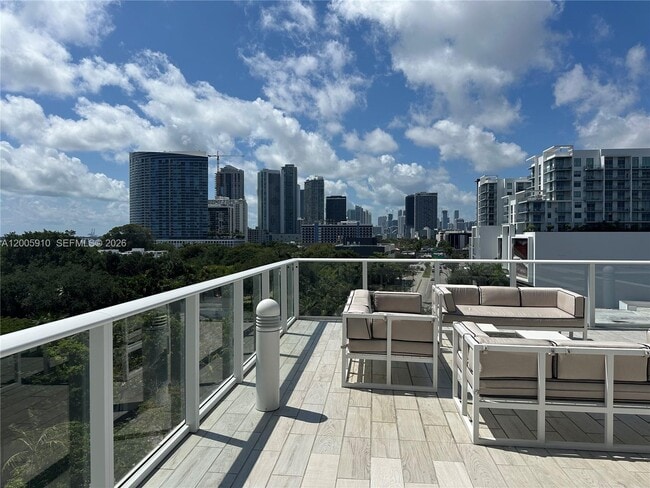 Building Photo - 4250 Biscayne Blvd
