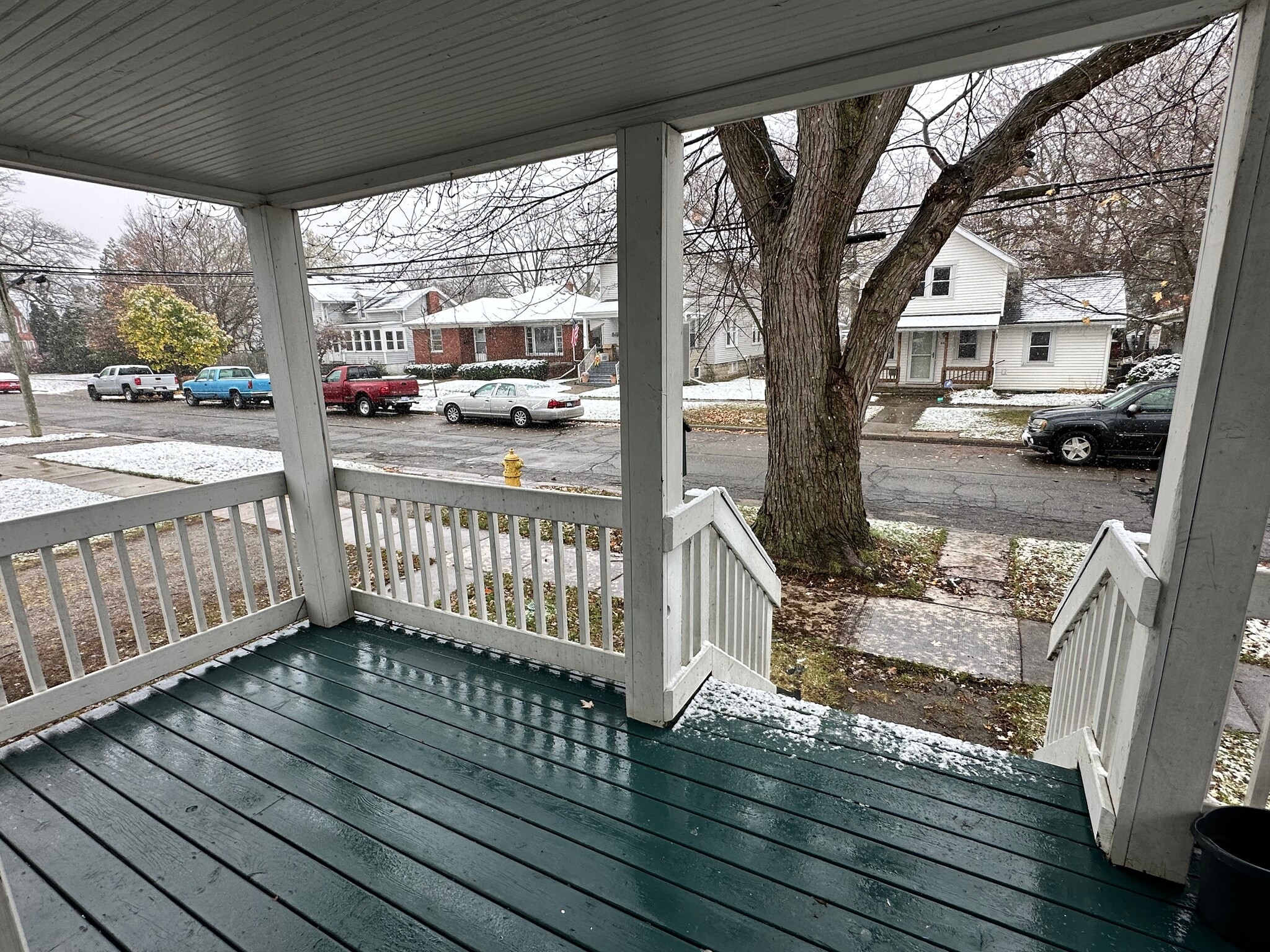 Front porch - 606 W 5th St