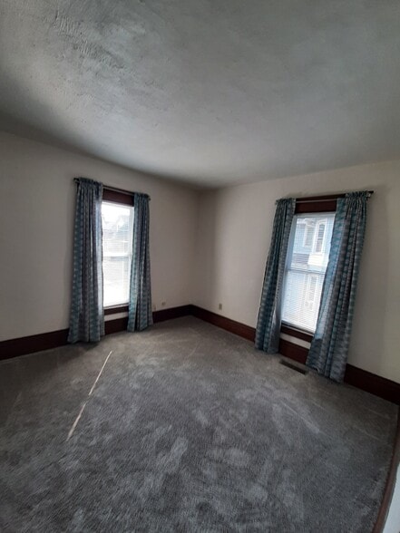 Front Bedroom - 1314 17th Ave