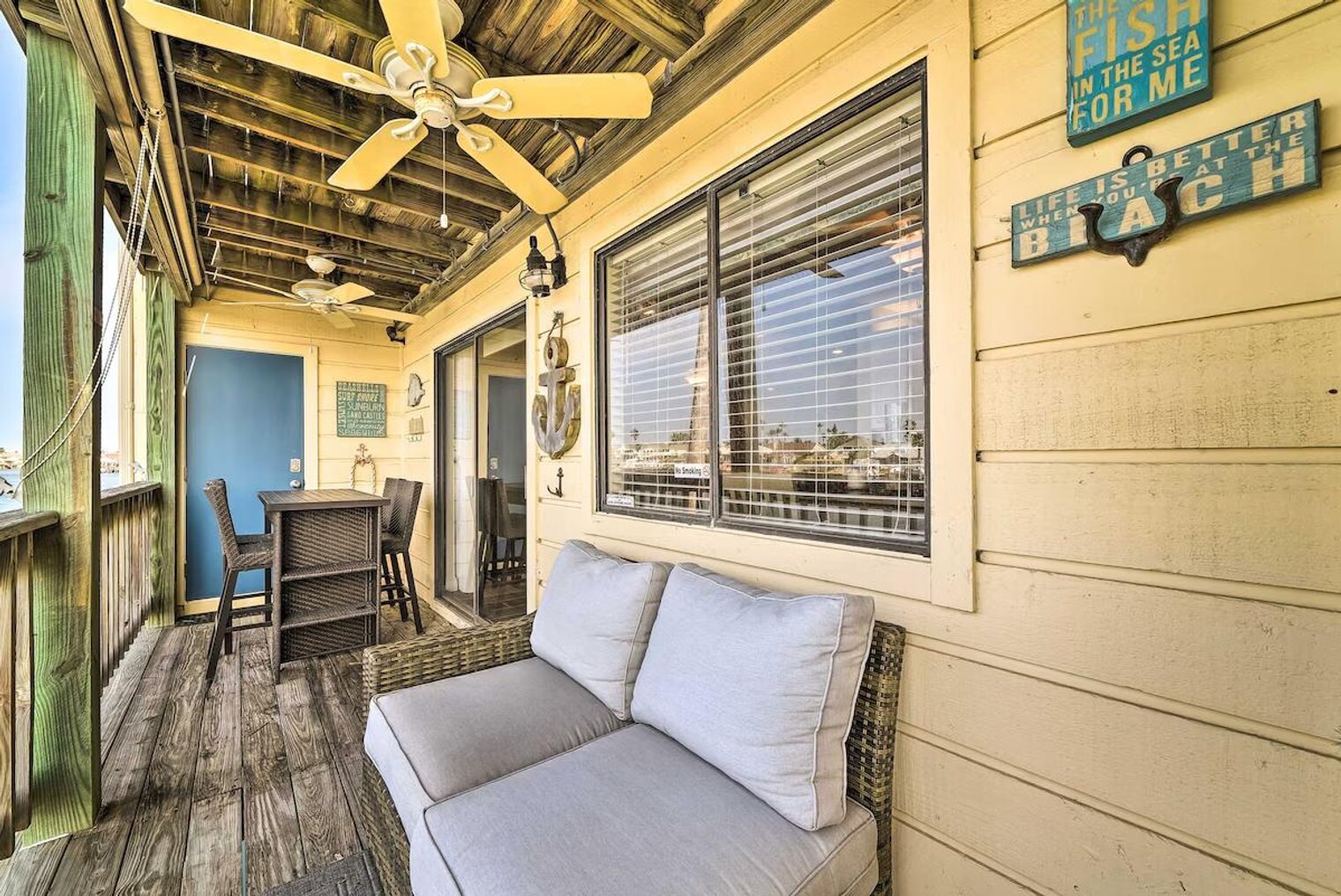 Building Photo - 15425 Fortuna Bay Dr