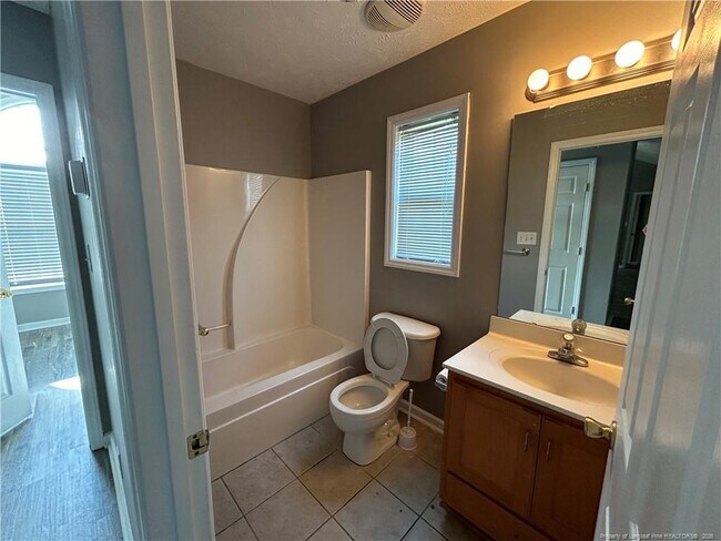 Building Photo - 10005 Rockfish Rd