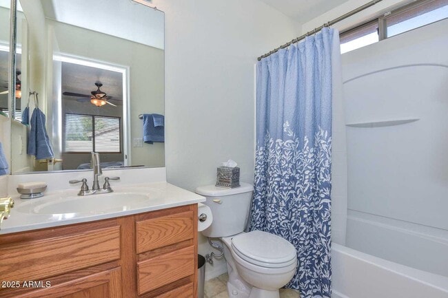 Building Photo - 16530 W Statler St