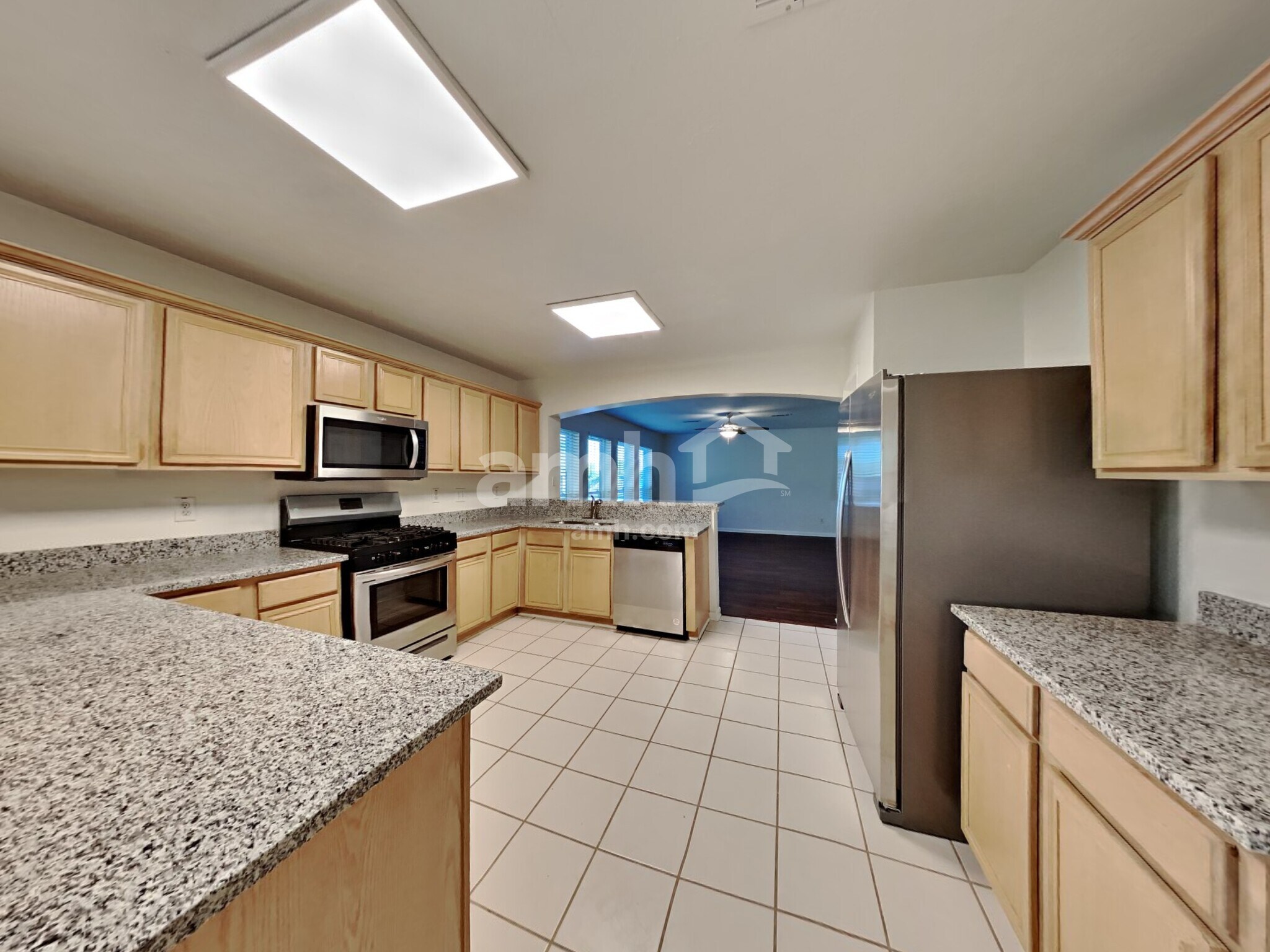 Building Photo - 31442 Camden Village Dr