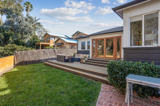 Building Photo - 5923 Abernathy Dr