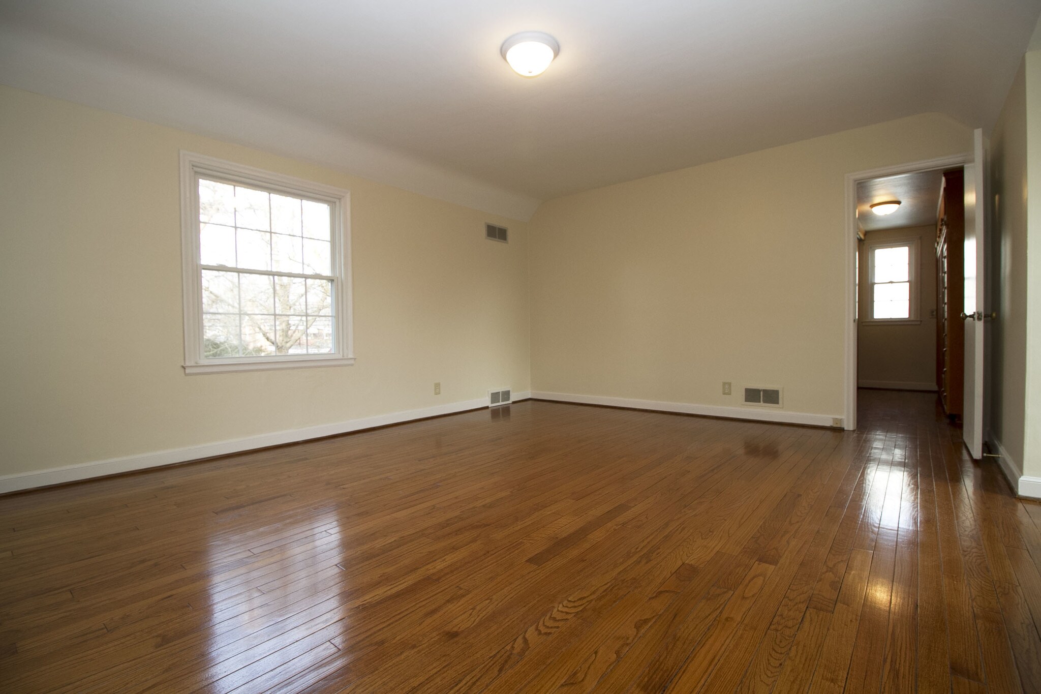 Building Photo - 3139 Cheltenham Rd