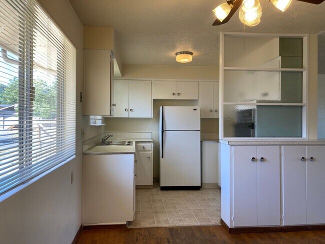 Building Photo - purvis03