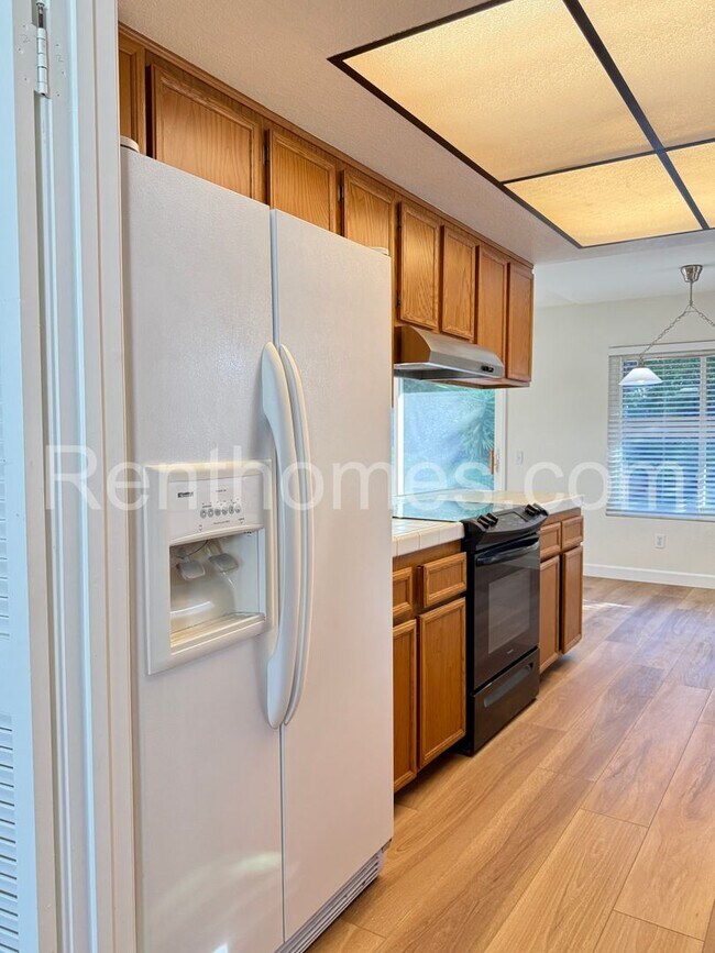 Building Photo - 10807 Woodstream Point