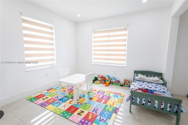 Building Photo - 18781 SW 294th Terrace