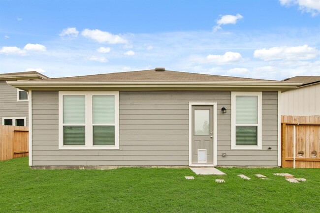 Building Photo - 24705 Cherry Log Ln
