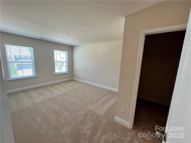Building Photo - 11506 Oakhampton Way