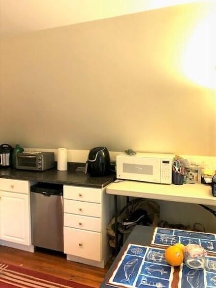 Building Photo - 191 Power St