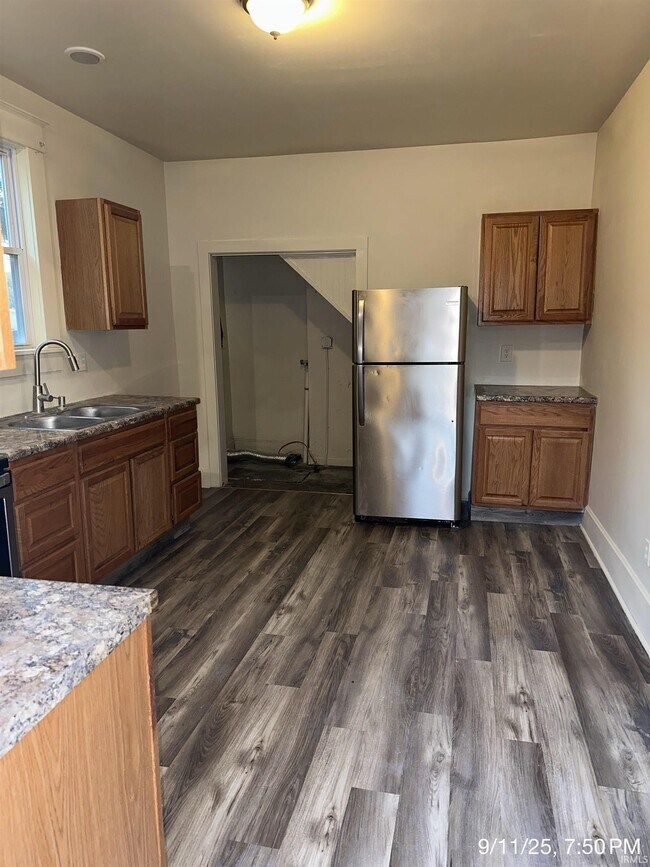 Building Photo - 68 E Washington Ave