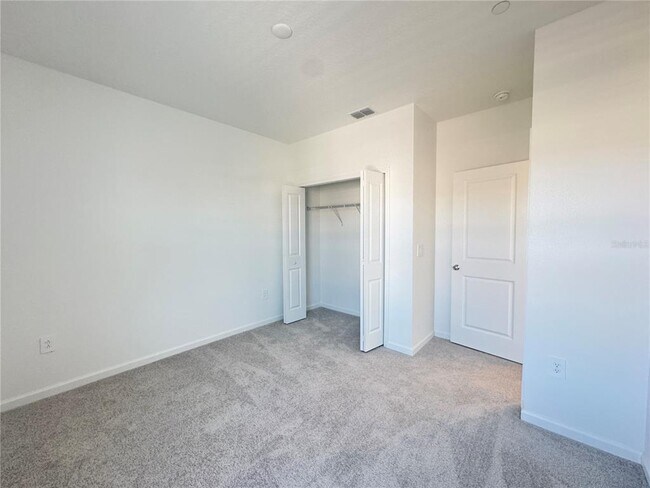 Building Photo - 2286 White Buffalo St