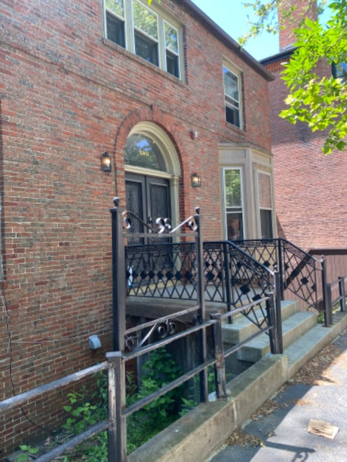 Building Photo - 280 Benefit St