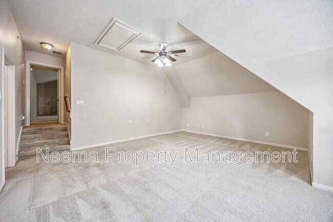 Building Photo - 23822 Wellington Ct Blvd