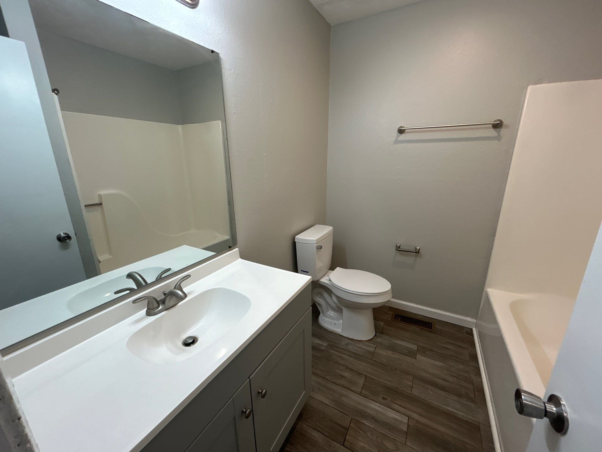 Building Photo - 275 Tinker Hill Cv